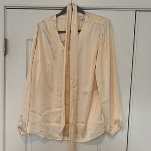NWOT Isaac Mizrahi Cream  Women's Blouse - Size 18W